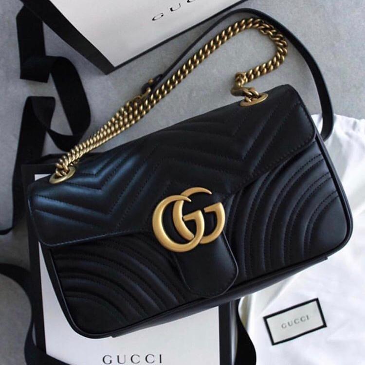 Small quilted GG Marmont shoulder bag BLACK
