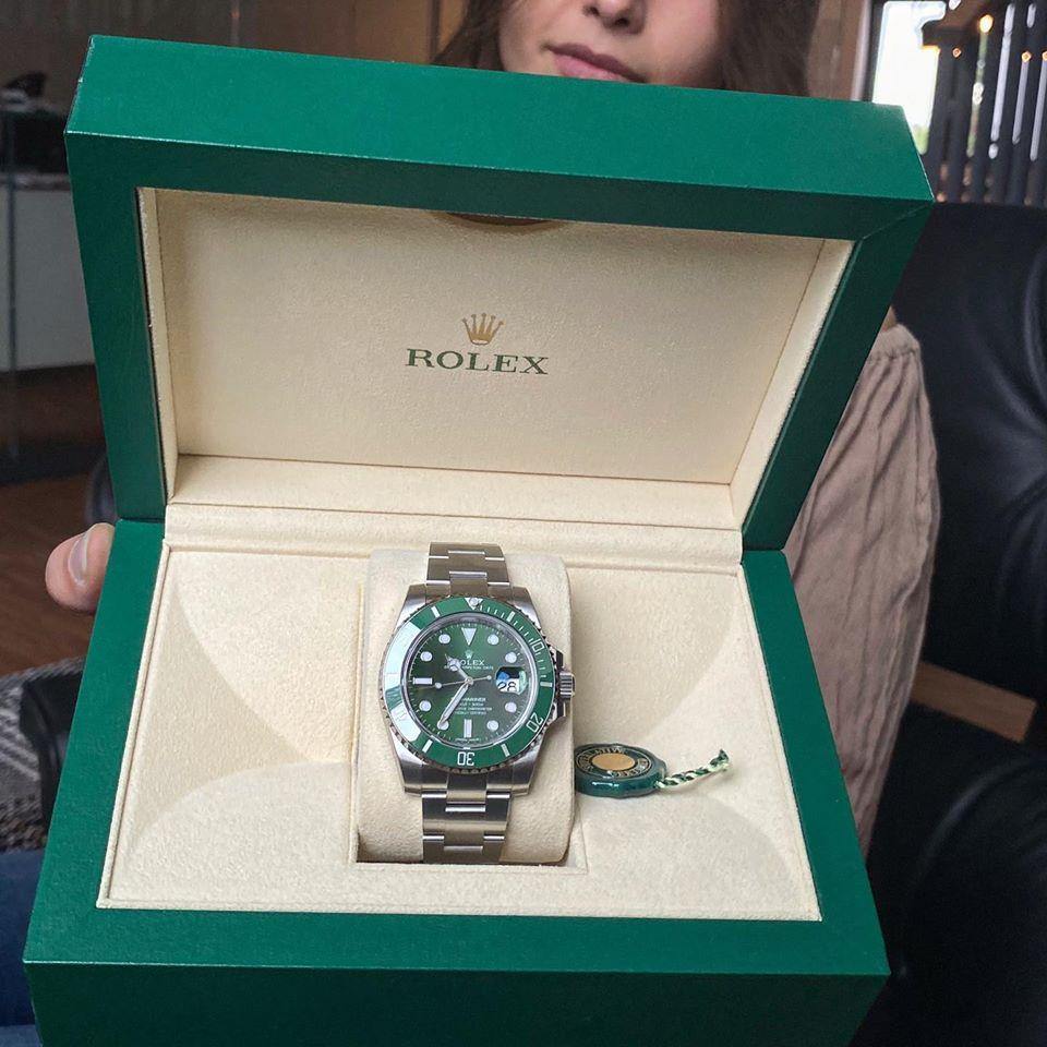ROLEX SUBMARINER DATE - HULK GREEN