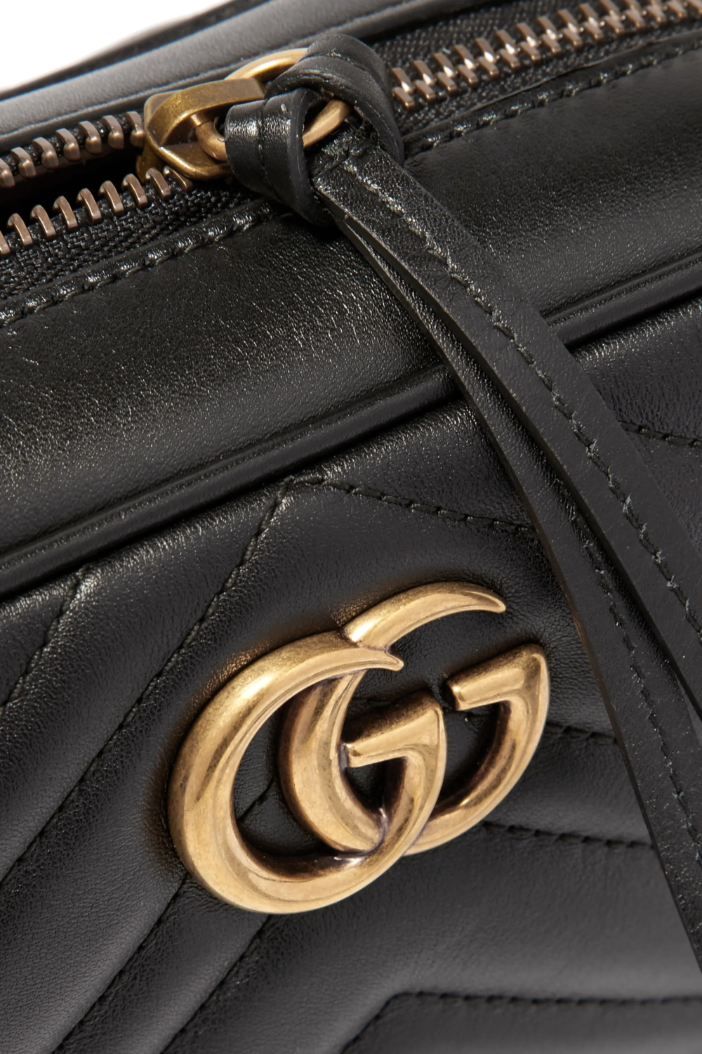 GG Marmont Camera mini quilted leather shoulder bag